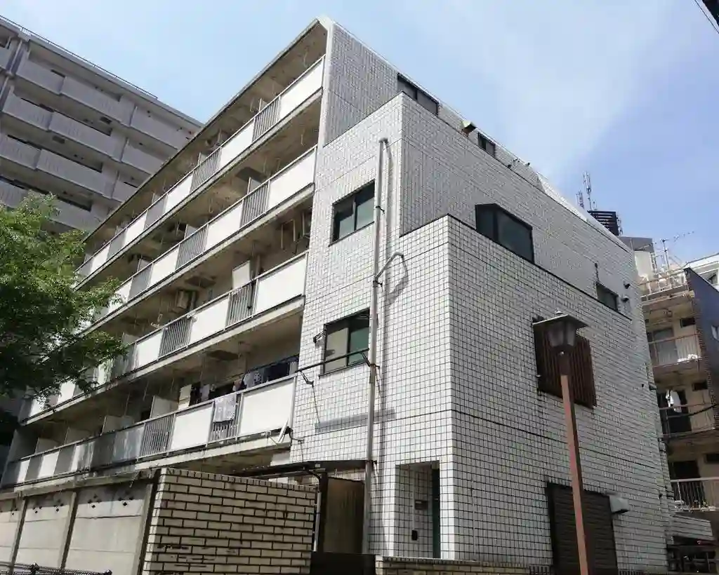 ワイケイ三鷹 外観