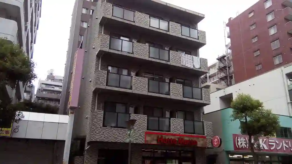 フラグランテ 外観