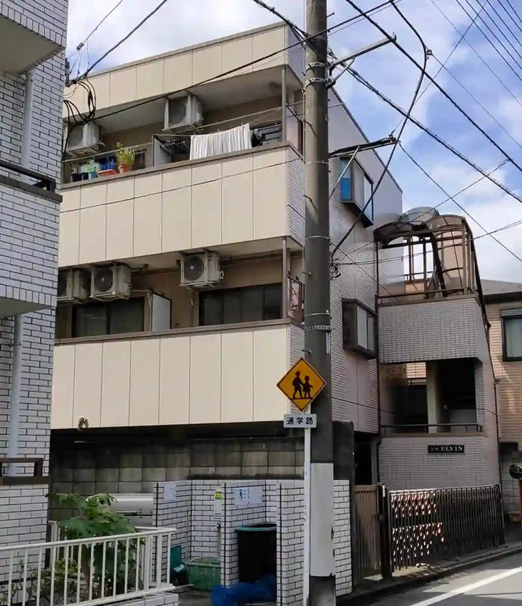 コーポエルヴイン 外観