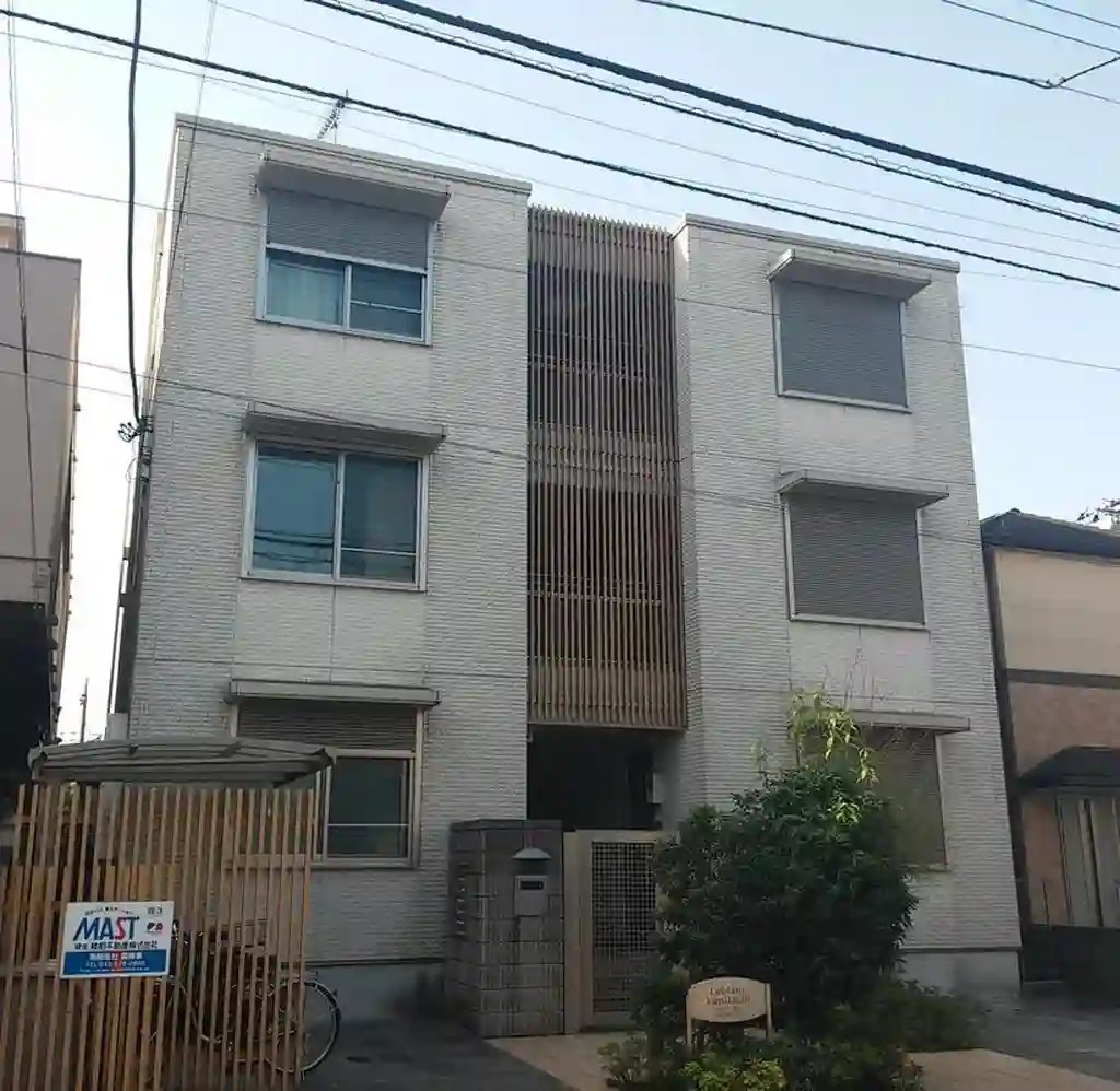 ルブラン国立 外観
