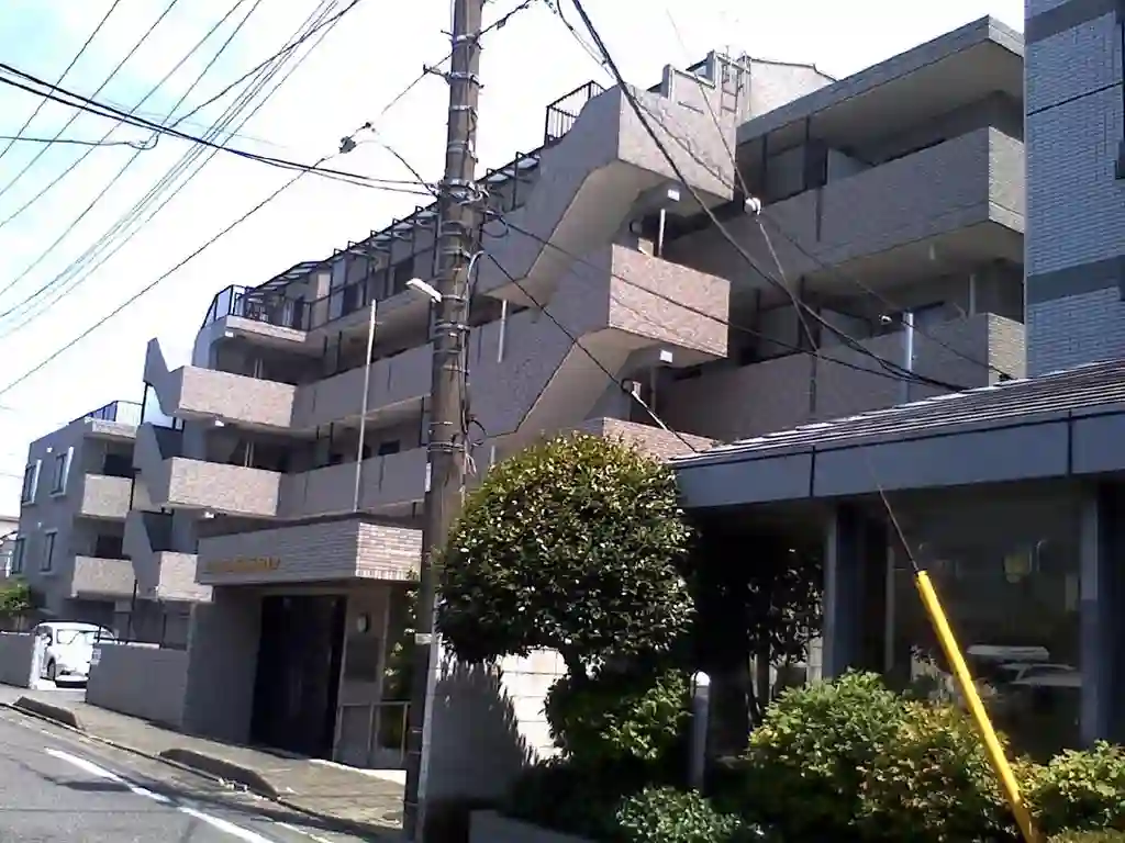 ライオンズマンション東林間第2 外観