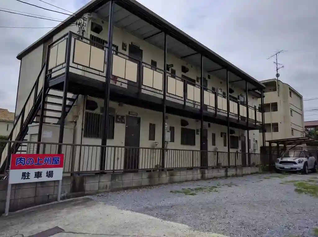 泉ハイム 外観