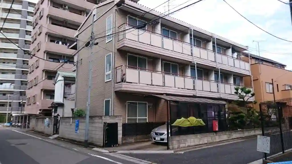 レオパレスクリオネ 外観