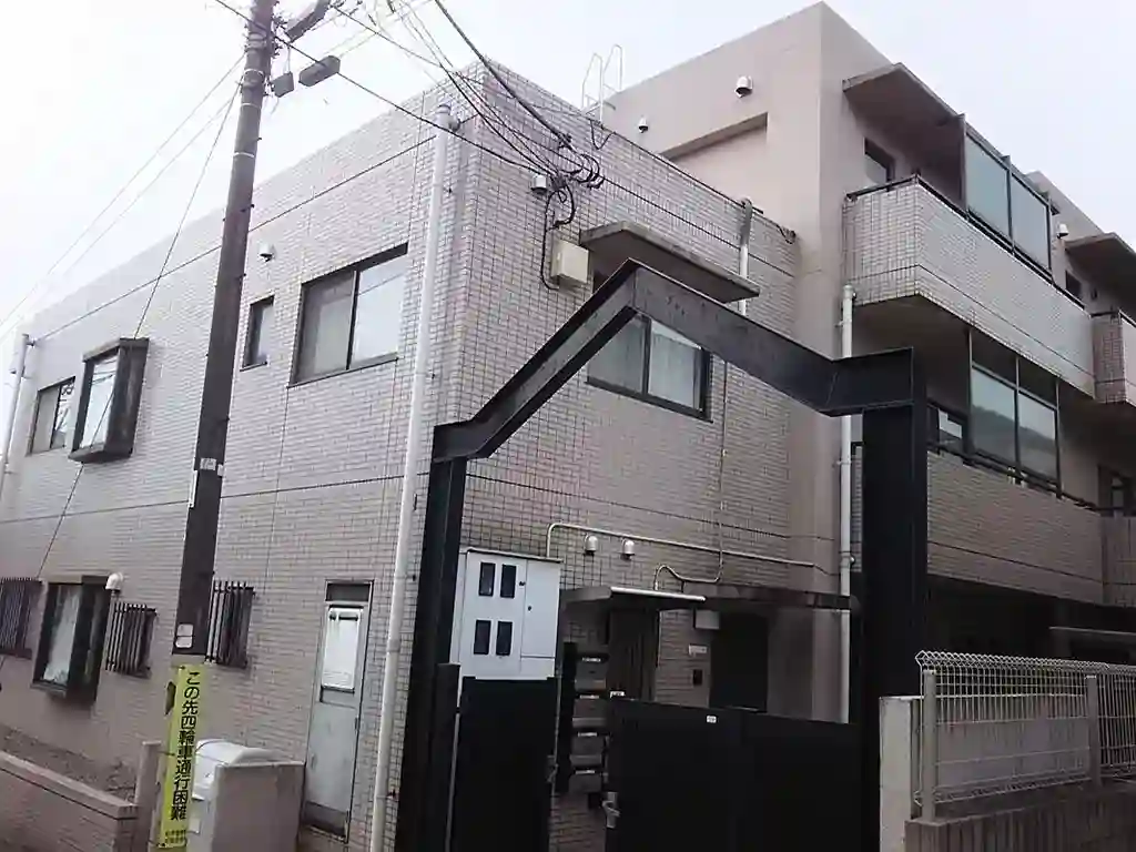 アイディール堀ノ内 外観