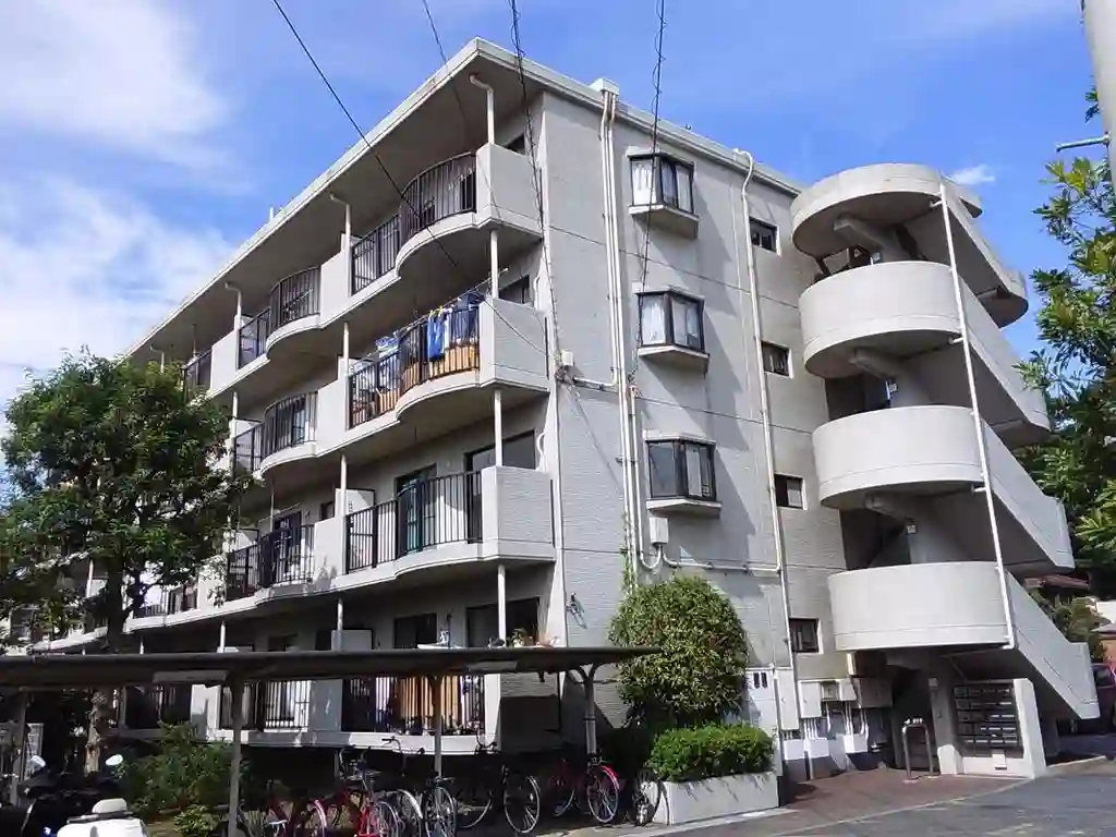 センチュリープラザ綾瀬 外観