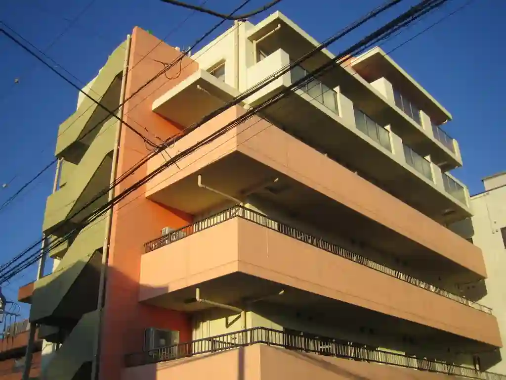 アベニール 外観