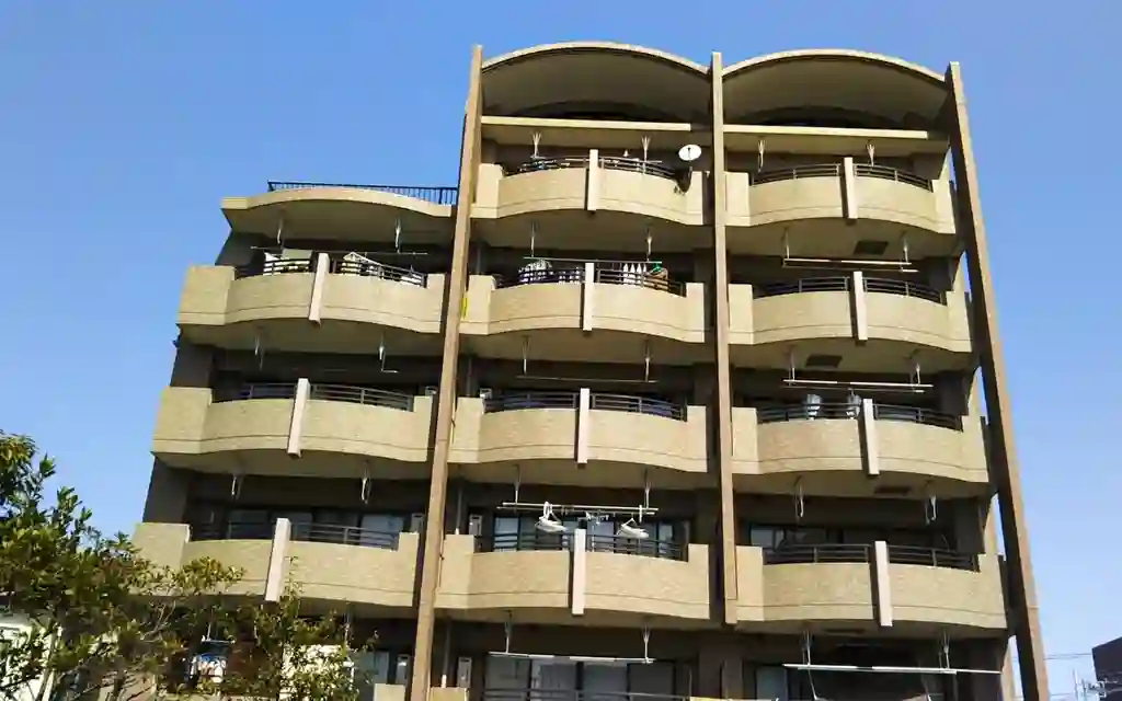 ネオグランデ大倉山 外観