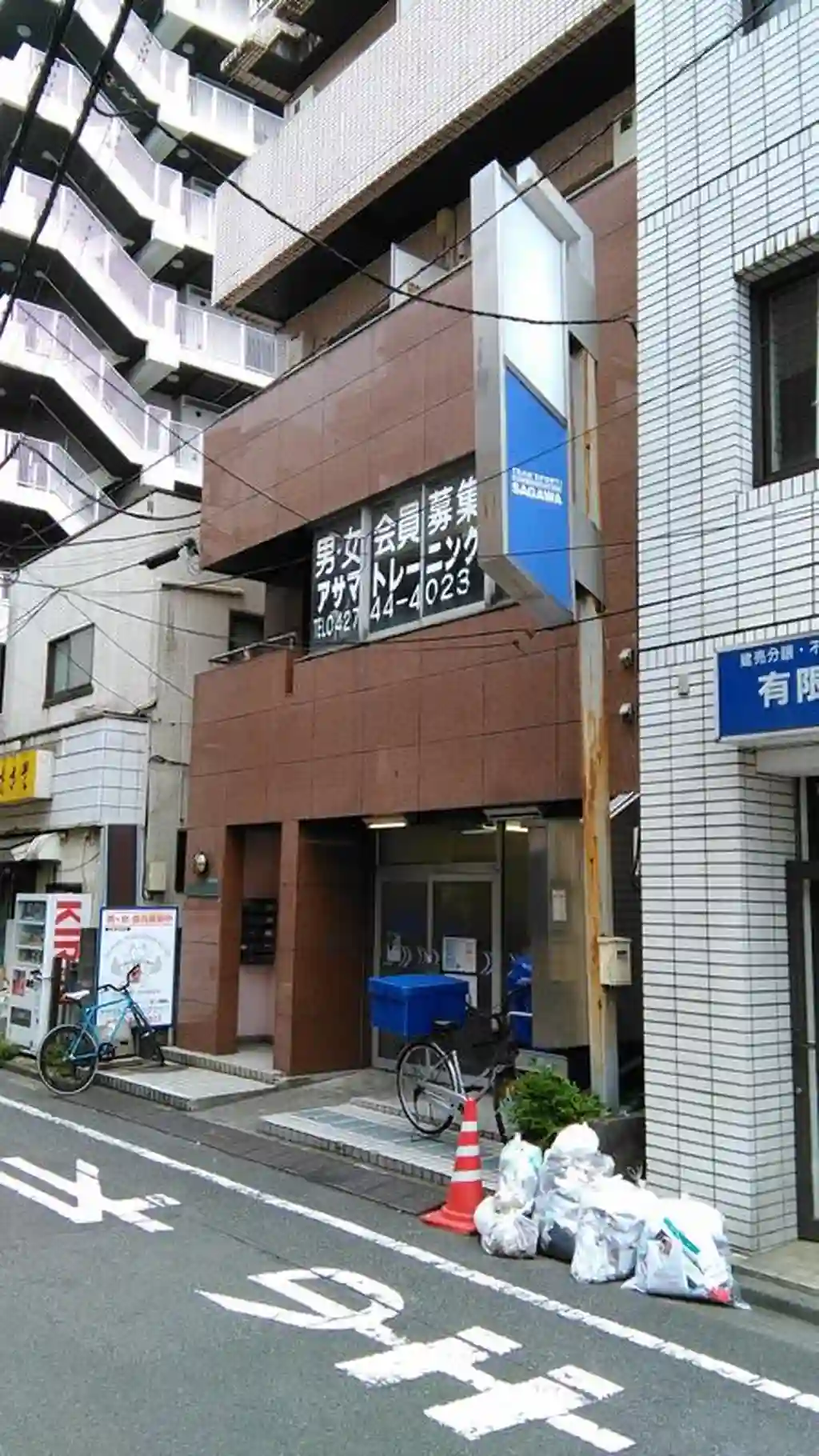 アルベールビル 外観