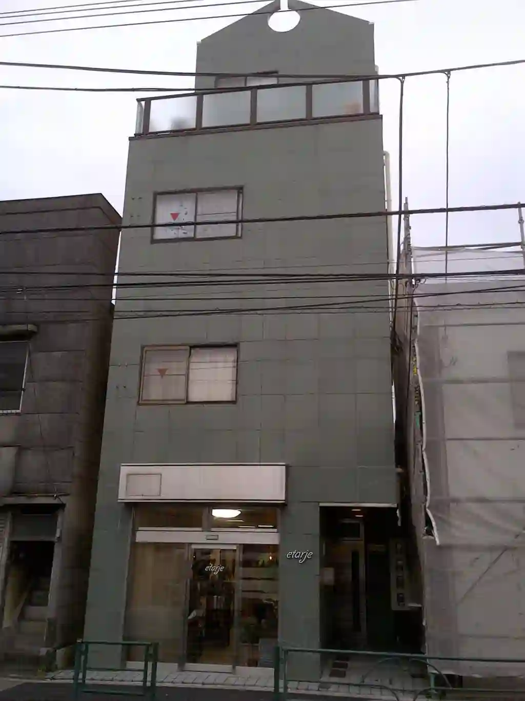 クレエ中野 外観