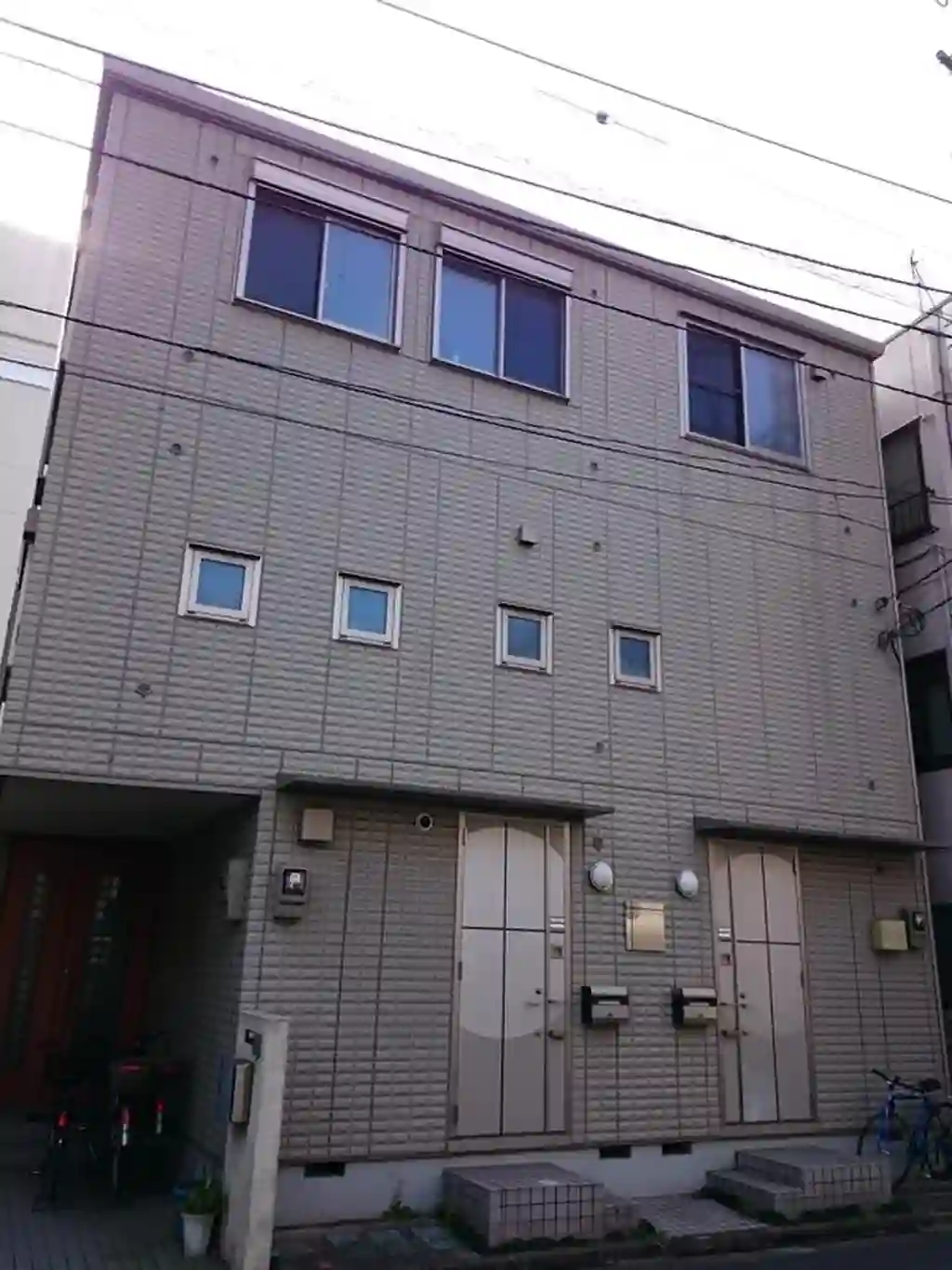 グランドワン 外観