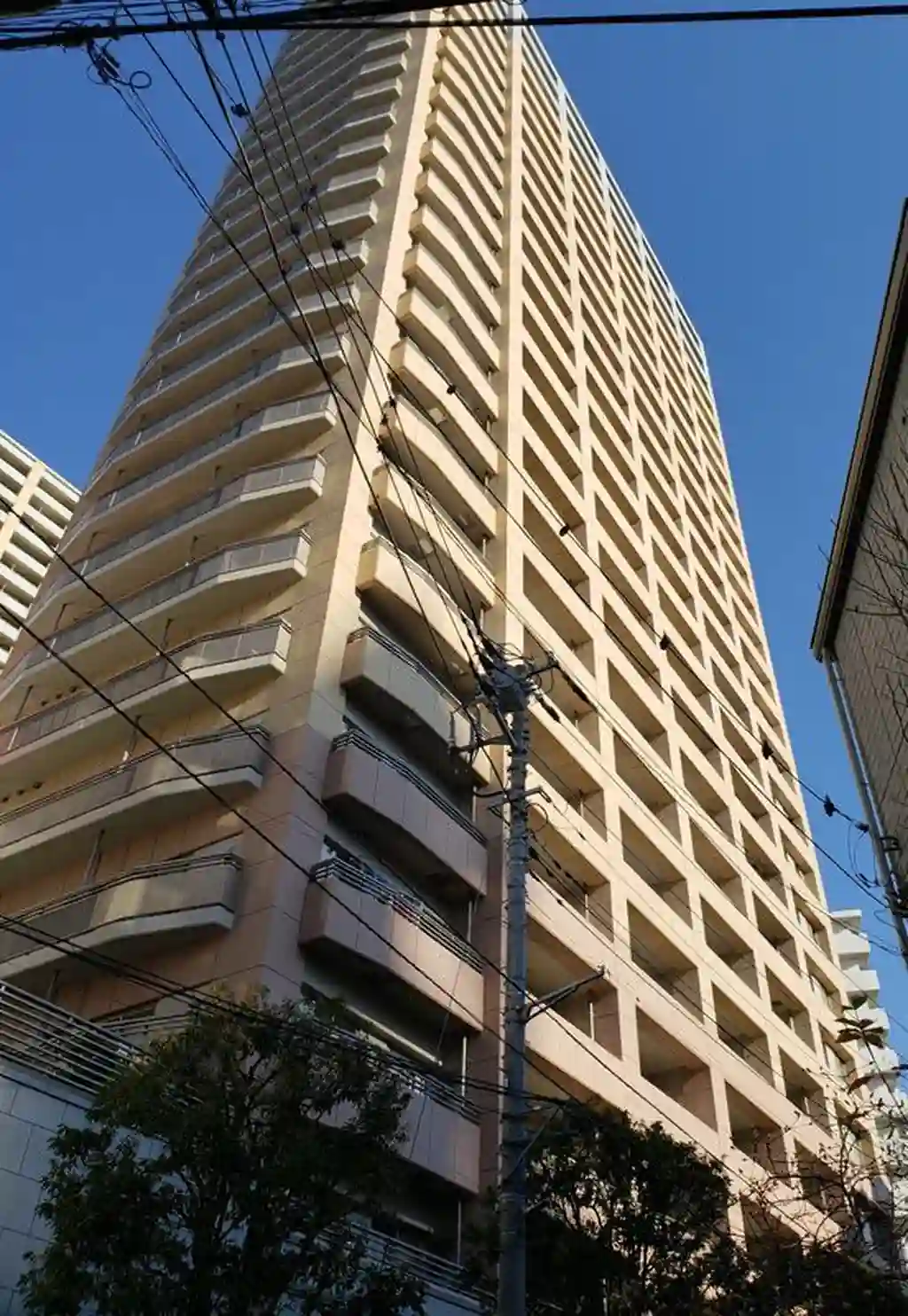 スカイスクエア川口タワー 外観