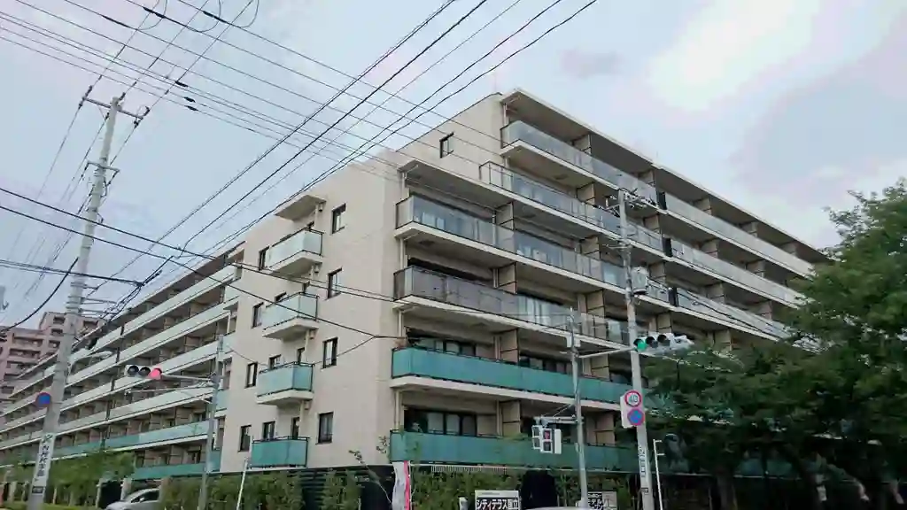 シティテラス国立 外観
