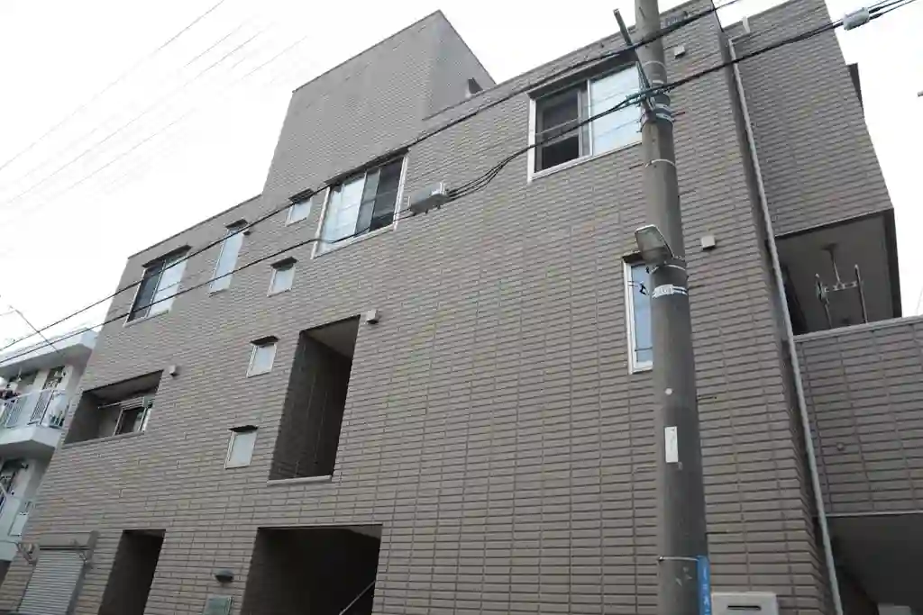 アンリュミエール 外観