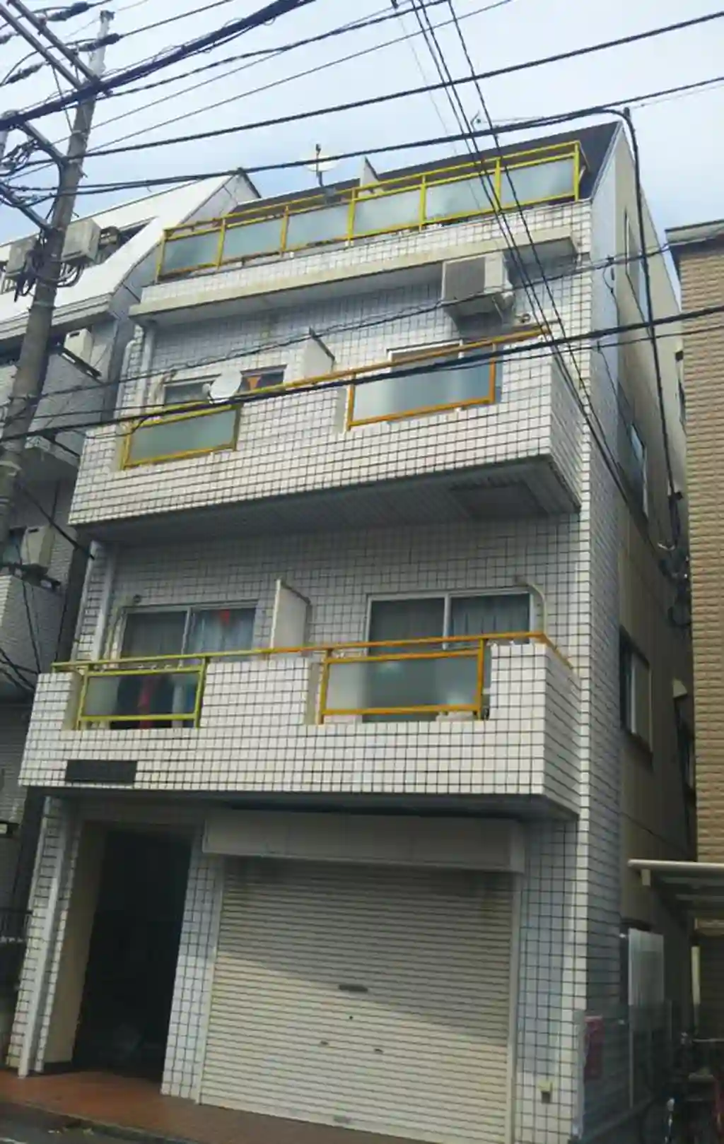 ハイネスEY 外観