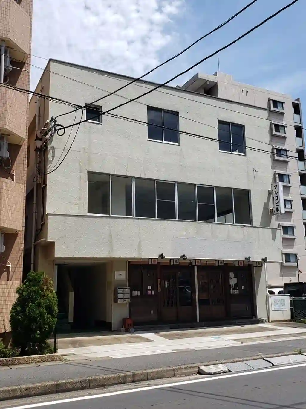 マルゴビル 外観