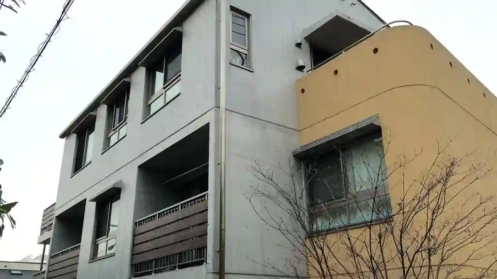フルリール 外観