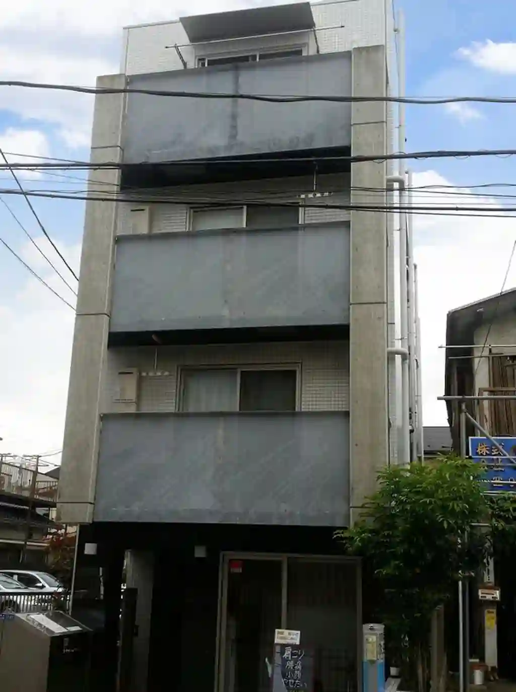 キャッツ 外観