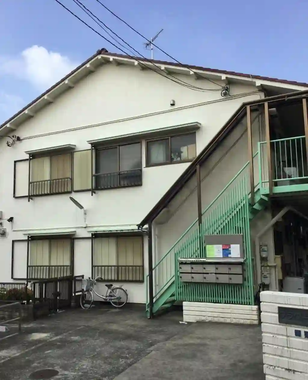 フラワーハイツ 外観