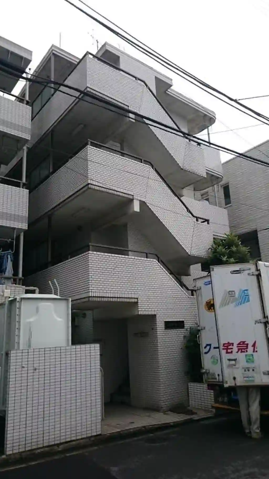 エスポアール・ハイム 外観