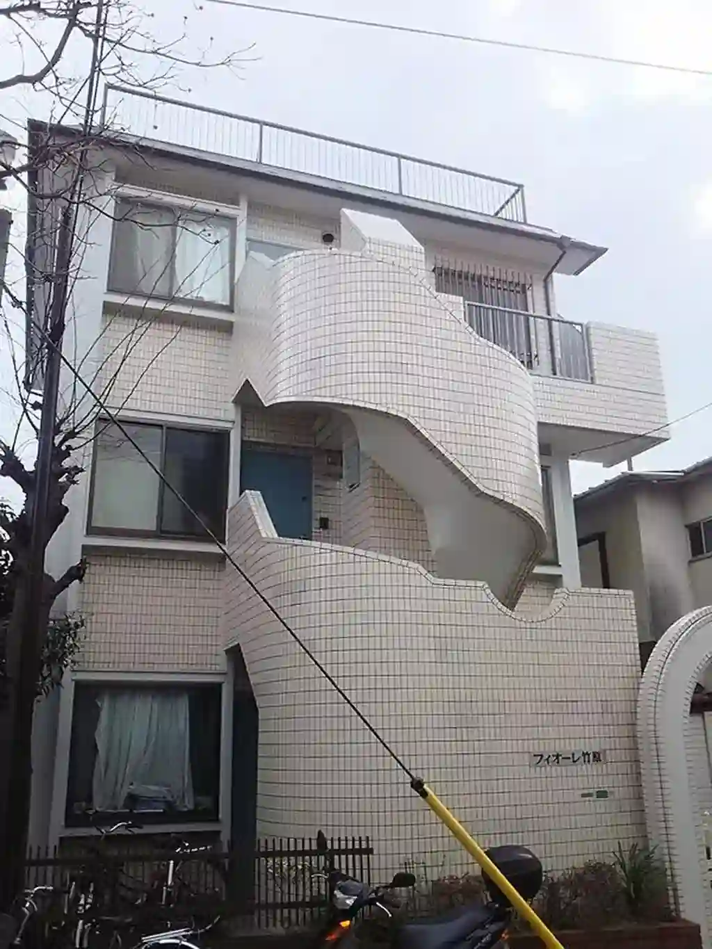 フィオーレ竹原 外観