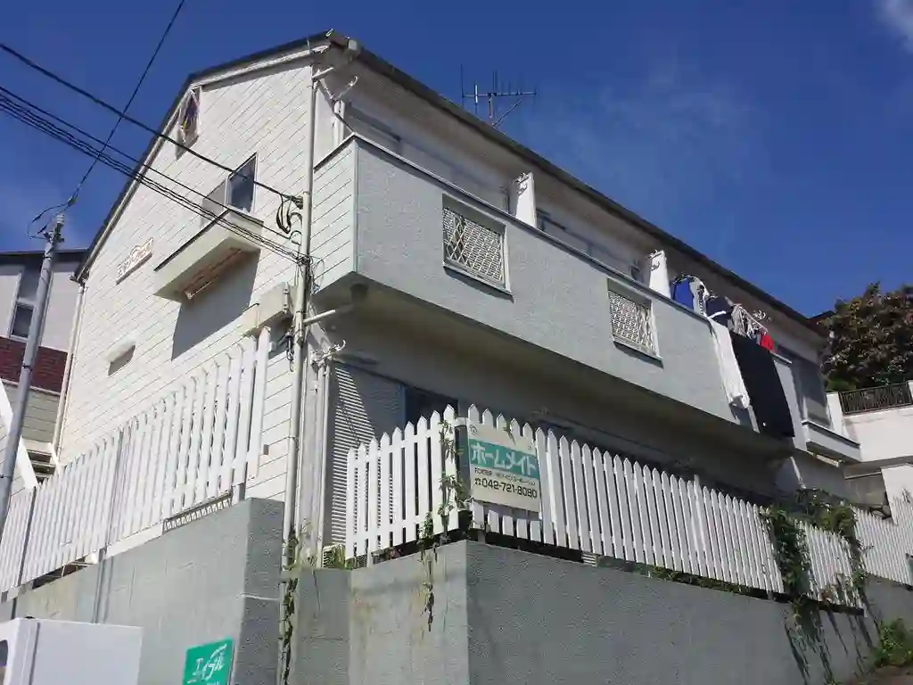 玉学アークヒル 外観