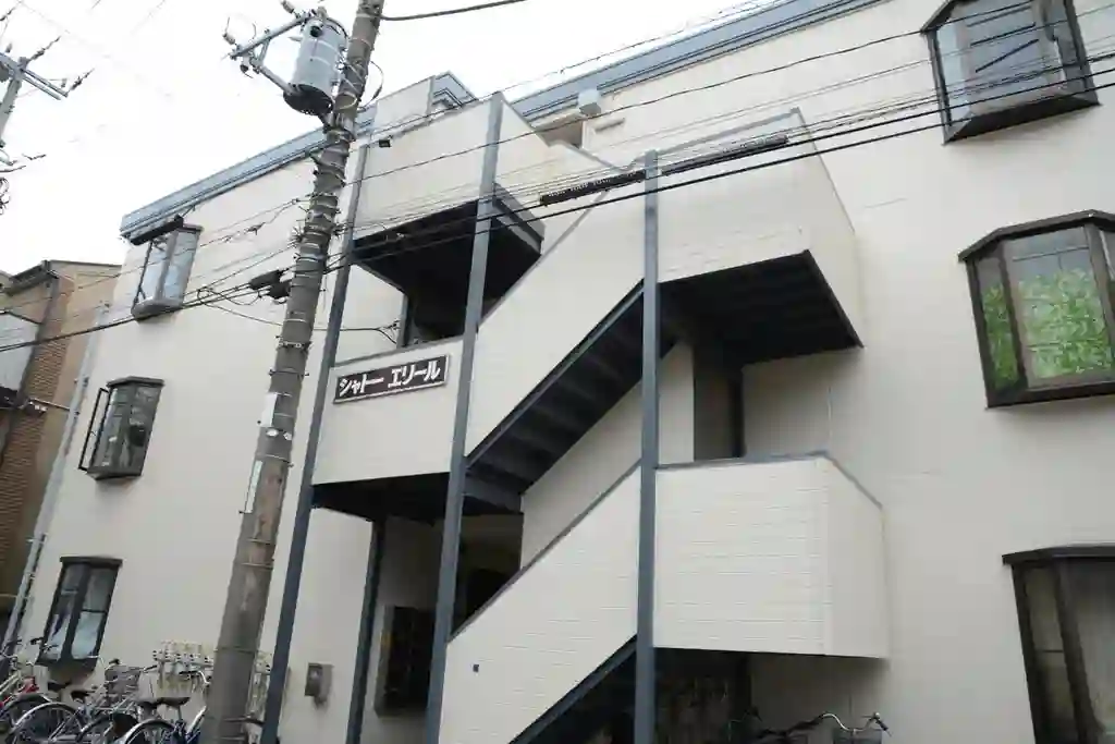 シャトーエリール 外観
