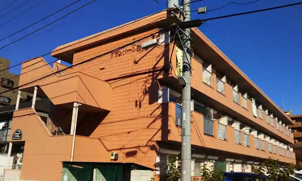 グランドール稲城B 外観
