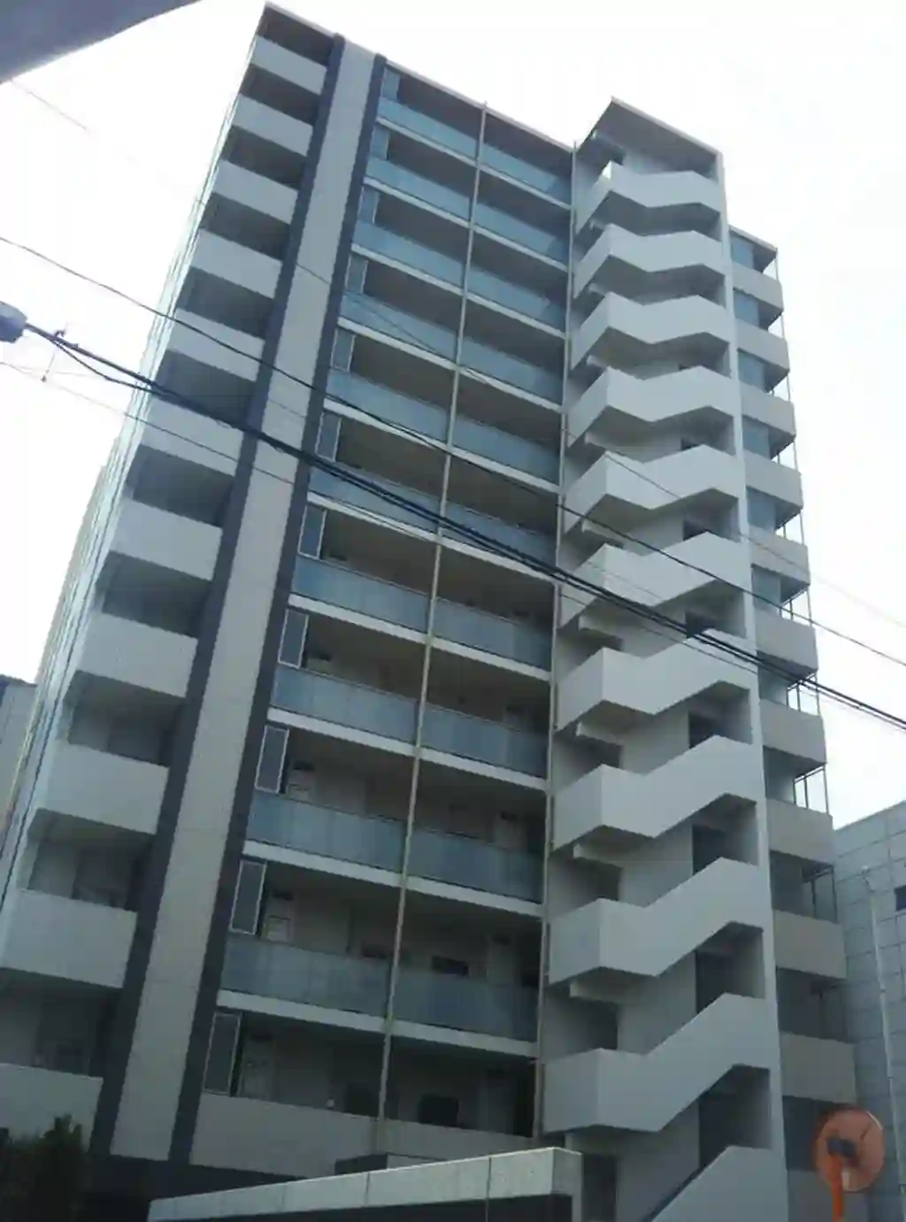 プレシス立川リベルタ 外観