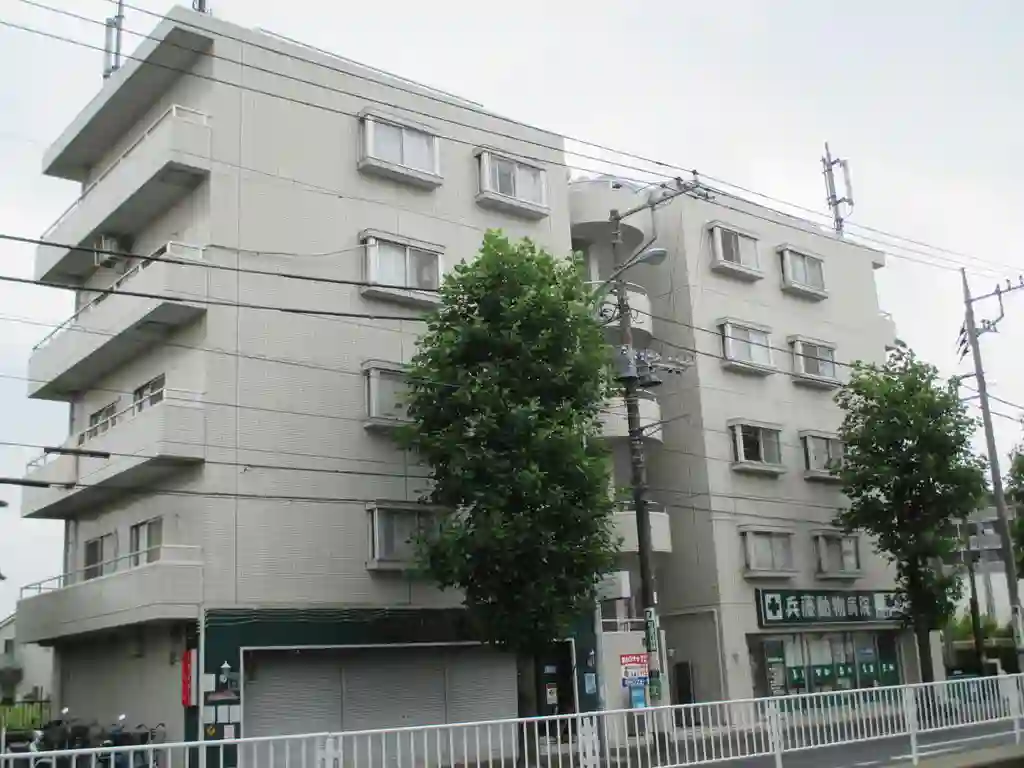 ベルーガ横浜 外観
