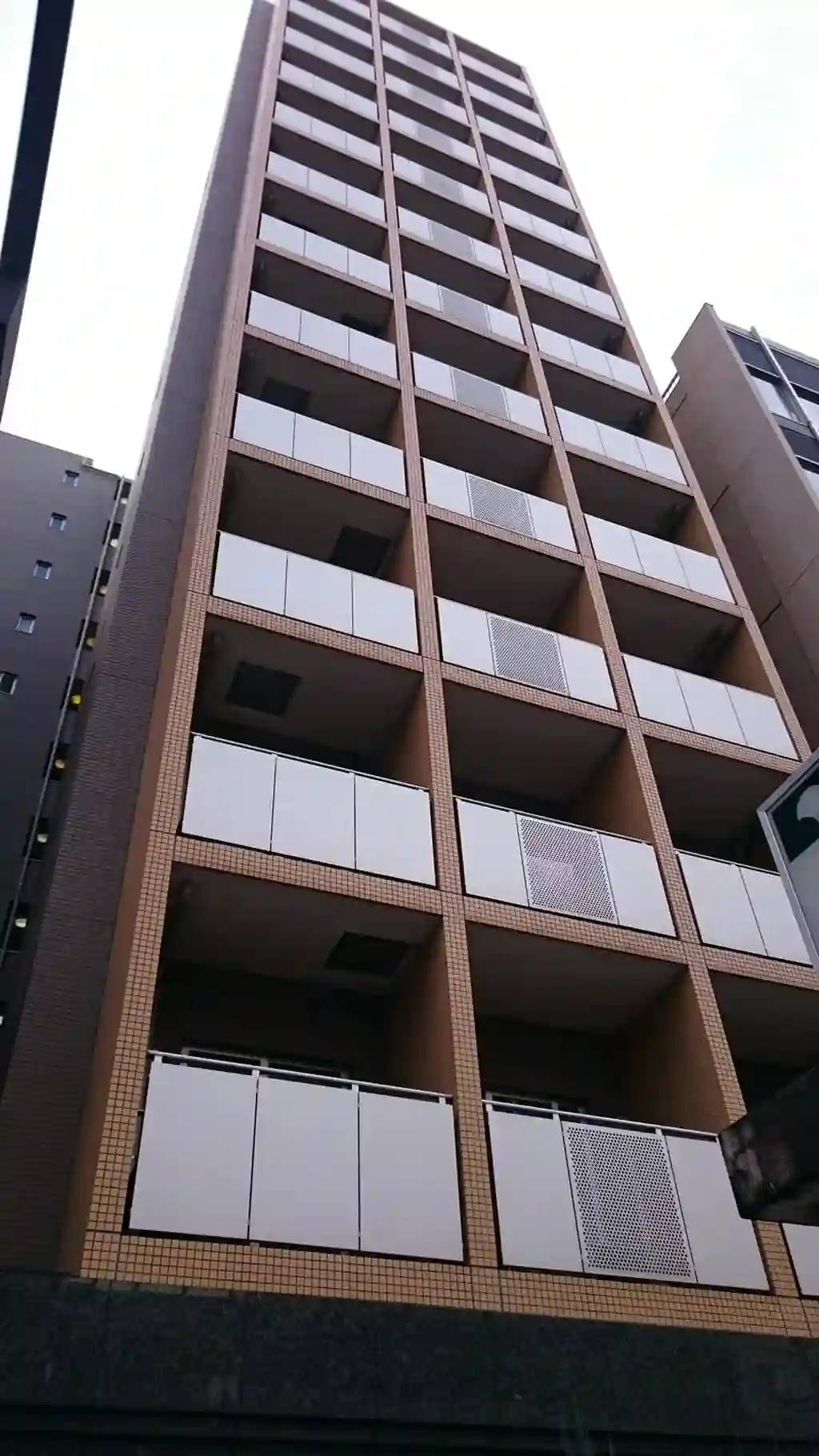 ハイツモントレ神田 外観