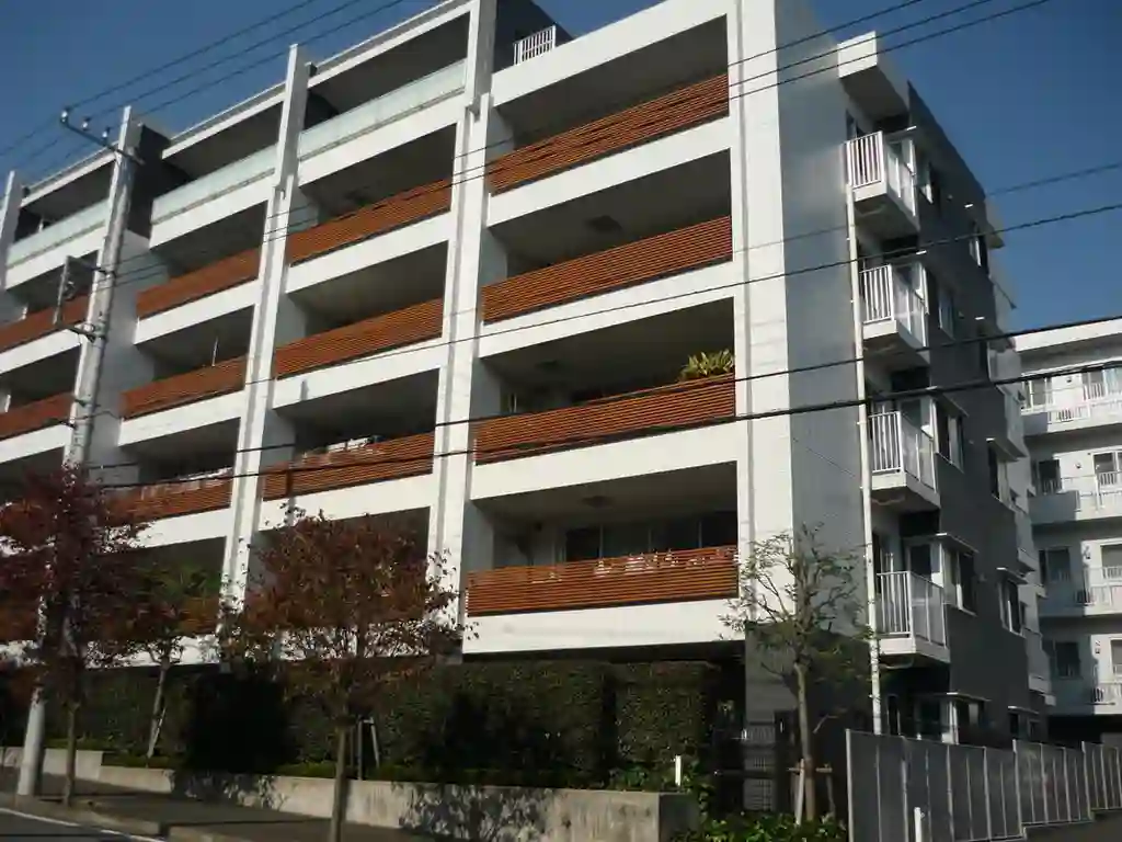 ブランズたまプラーザ美しの森カレンス 外観