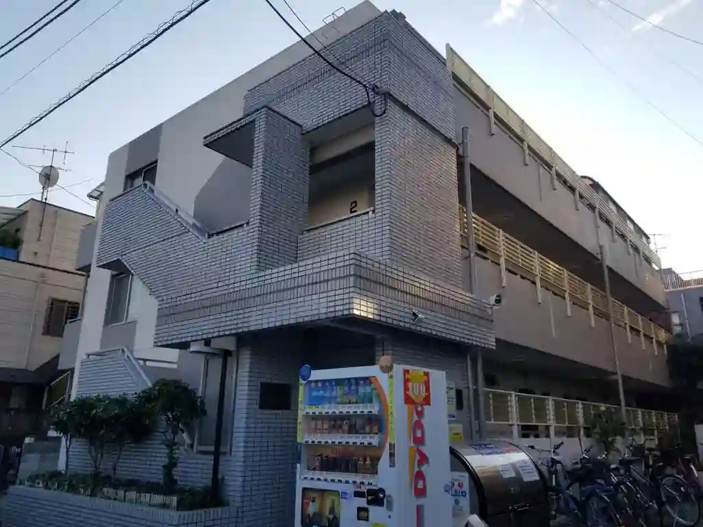 セレニティ中野 外観
