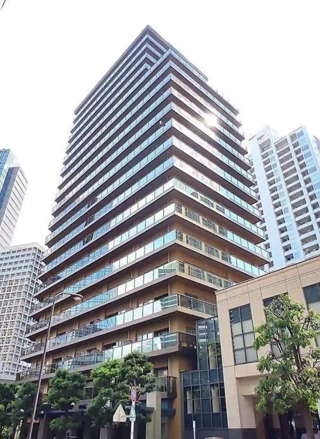 西新宿パークサイドタワー 外観