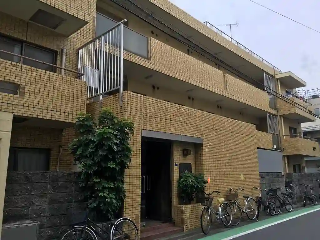 マック大久保コート 外観