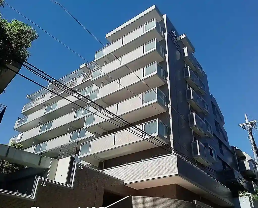 サーパス大倉山 外観