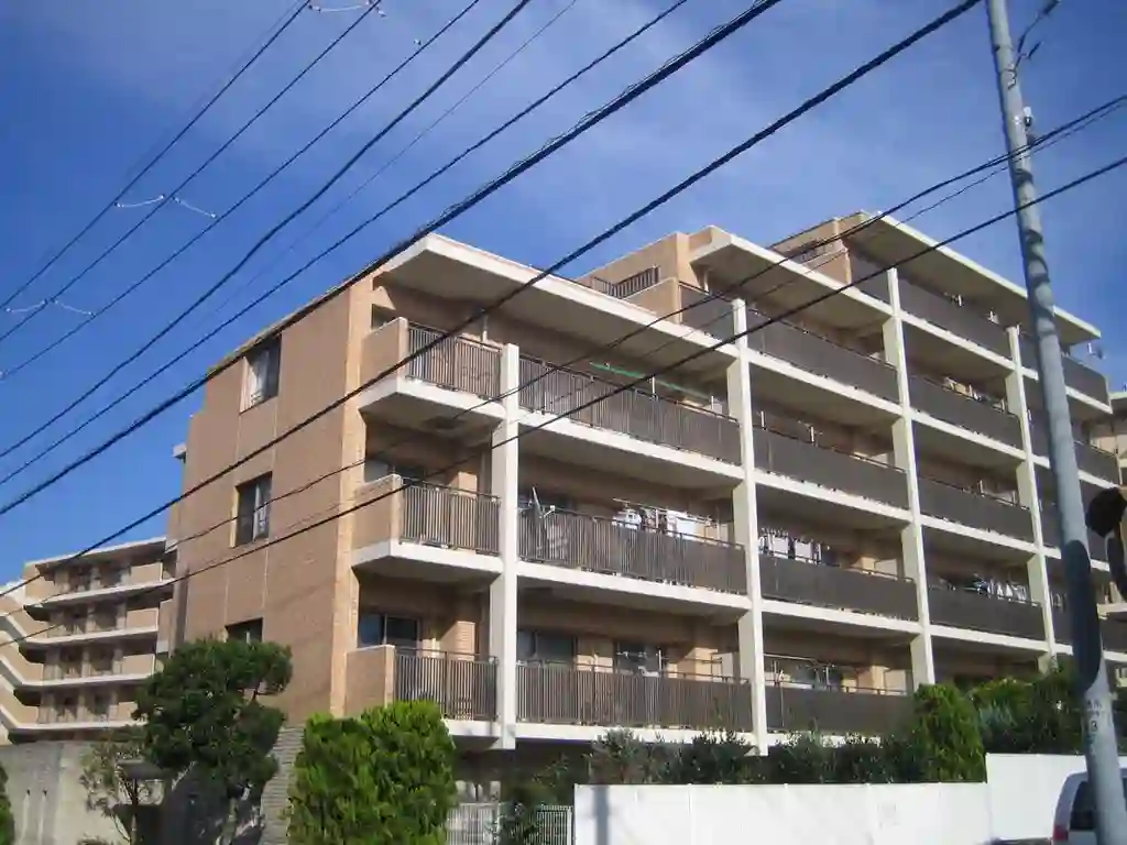 アストラル上大岡 外観