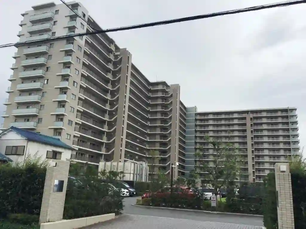 D’レスティア鶴間 外観