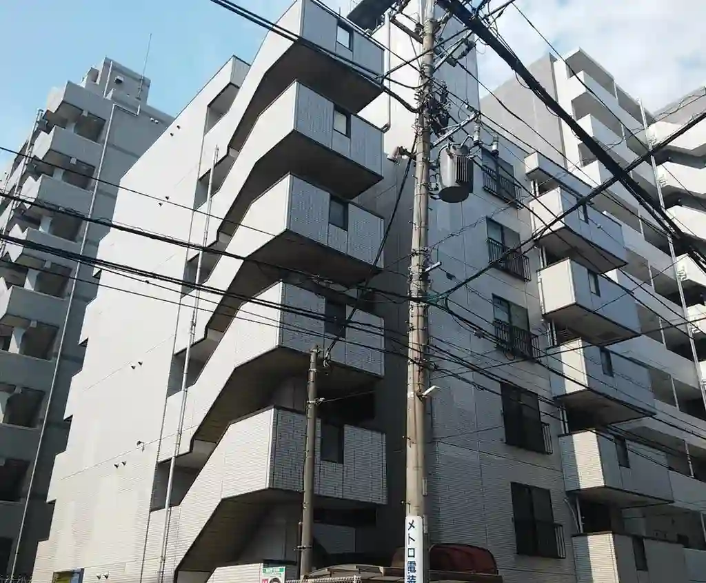 ドムスレカナサシ 外観
