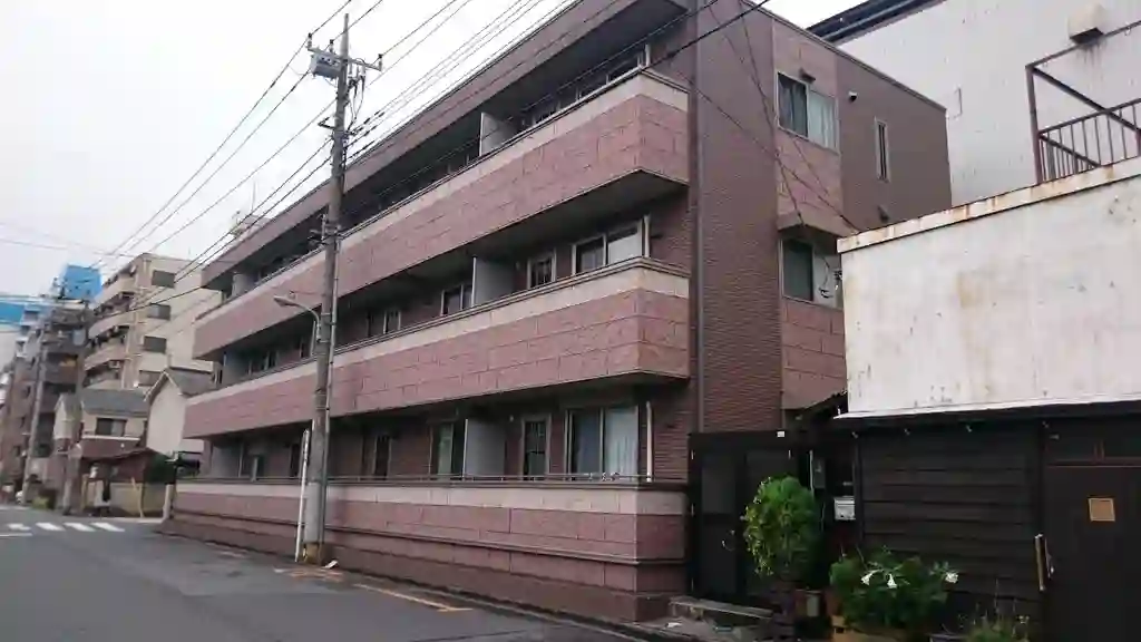 パレ ロワイヤル デ メール 外観