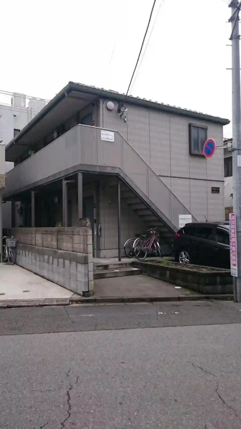 フラットA 外観