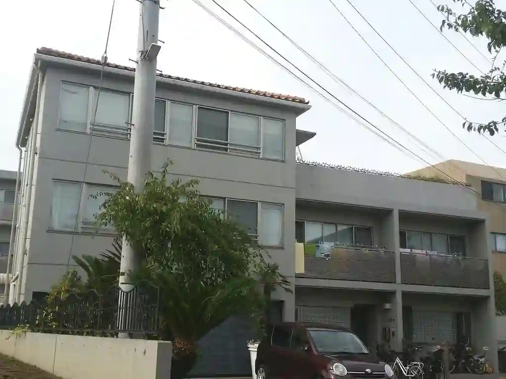 N 外観