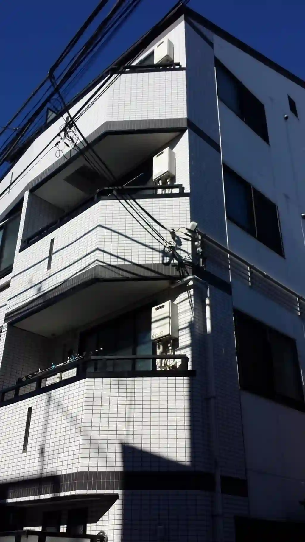 モンシャトー中野新井館 外観