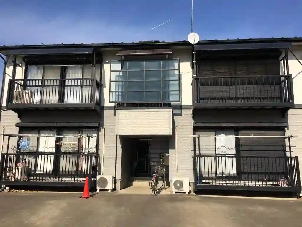サンハウス高沢 外観