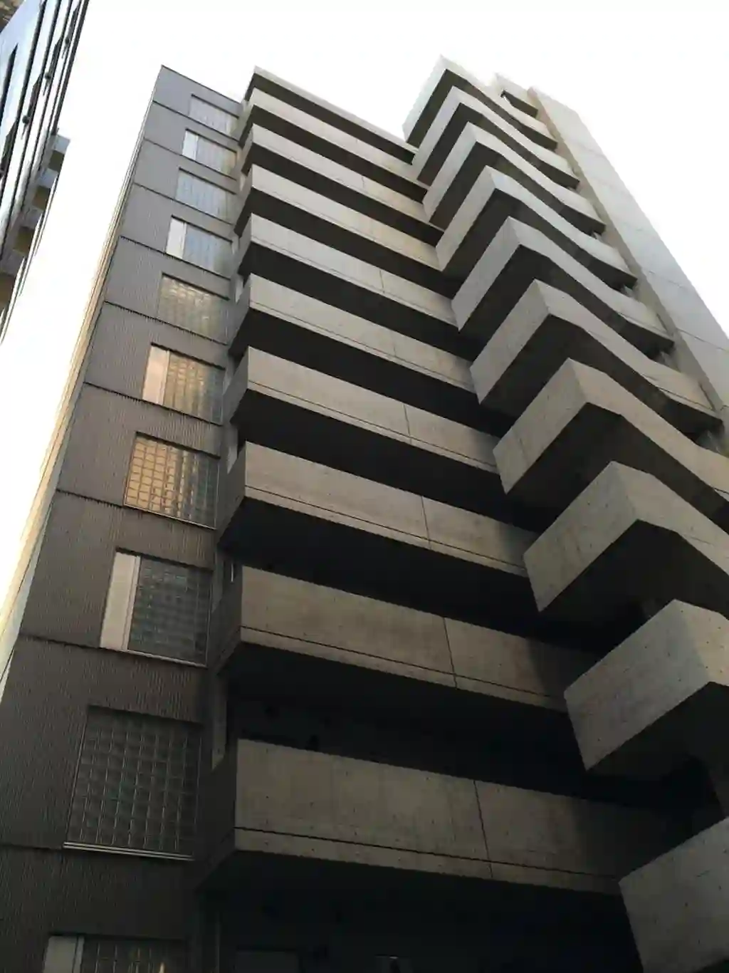 ALBA 外観