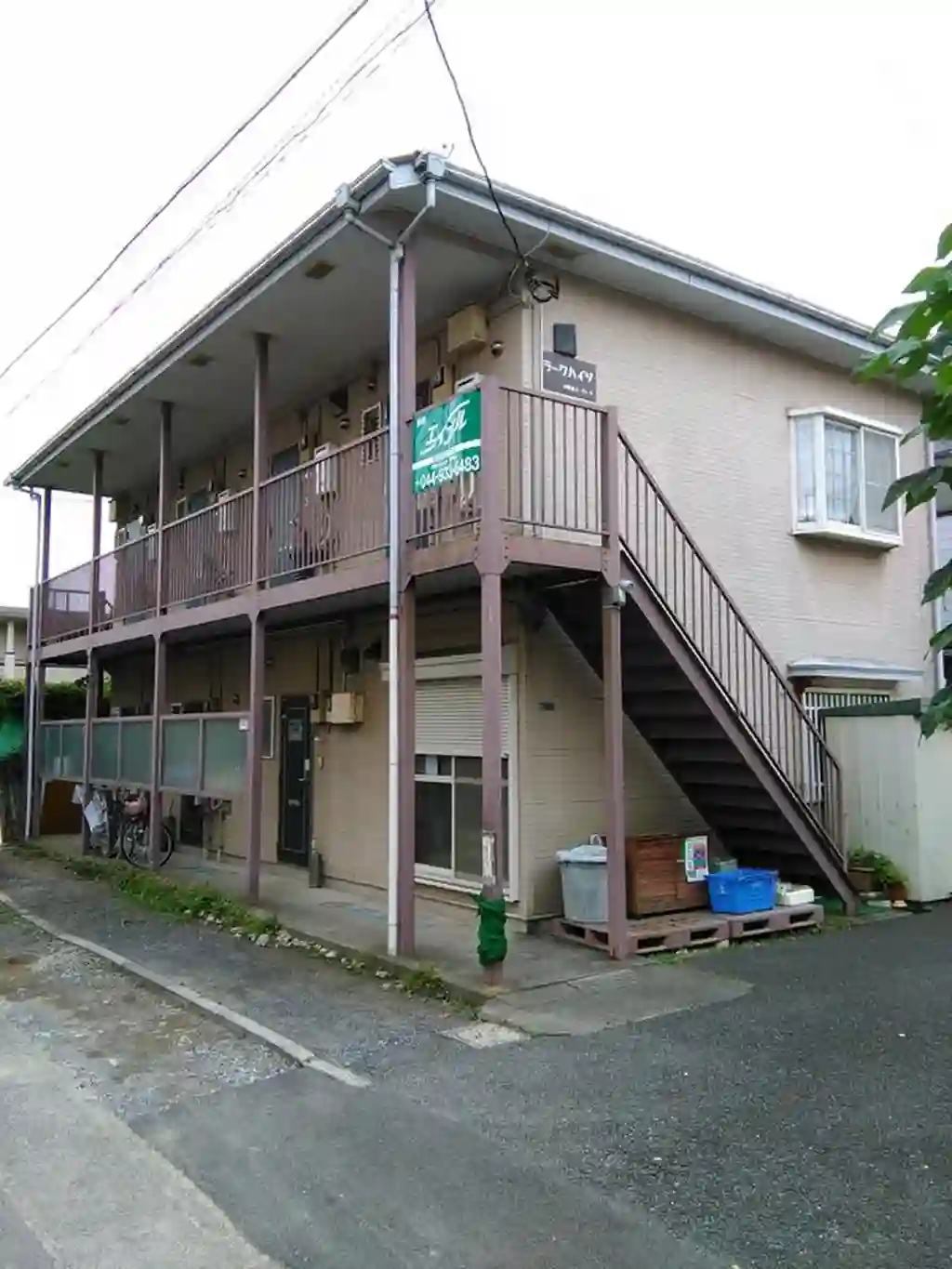ラークハイツ 外観
