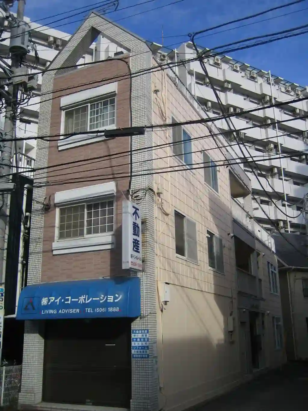 シャロンつるみ 外観