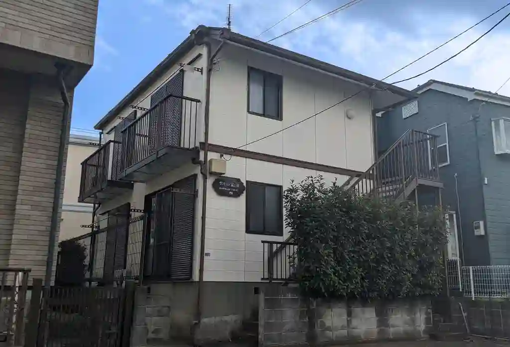 サンヒルズ富士塚 外観