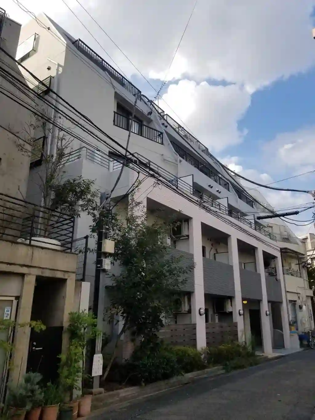 アズィル高円寺 外観