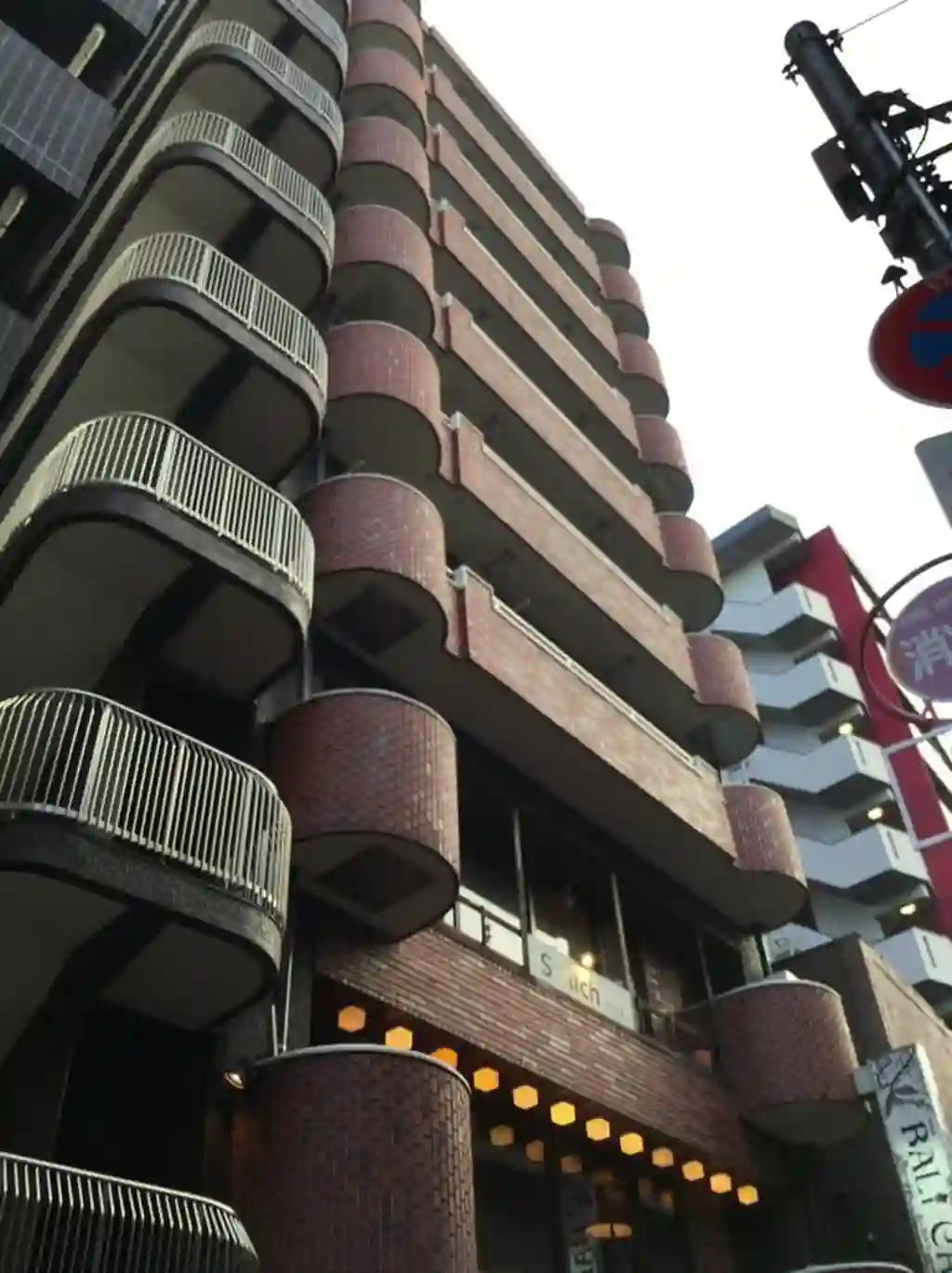 ニシムラアートプラザ 外観