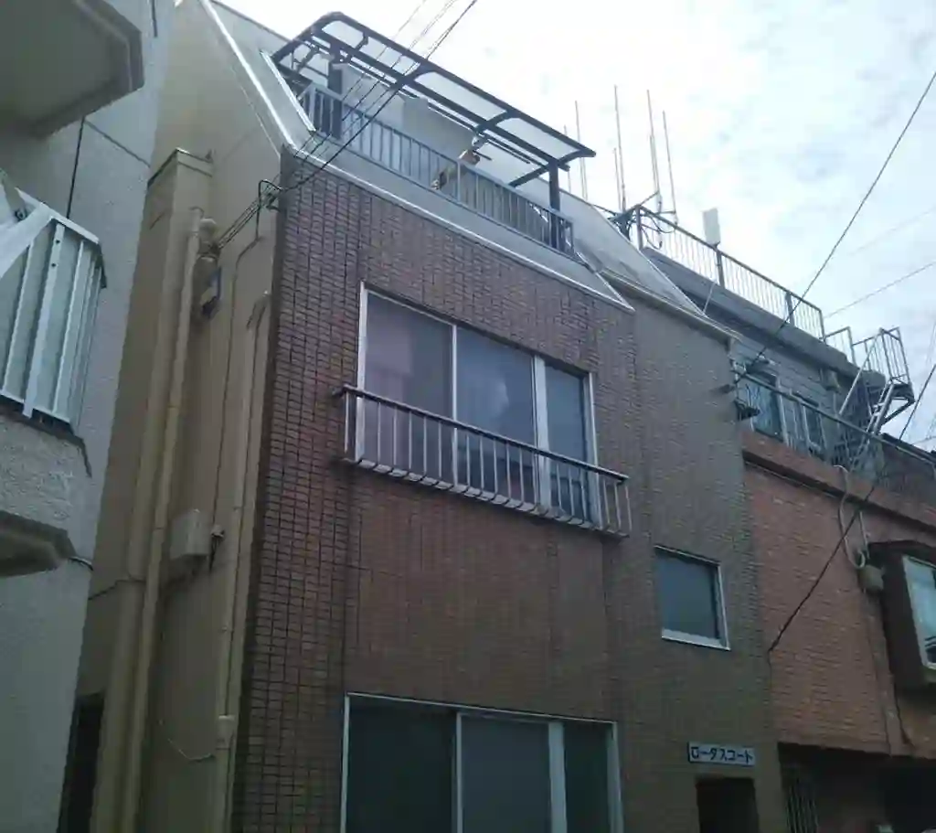 ロータスコート 外観